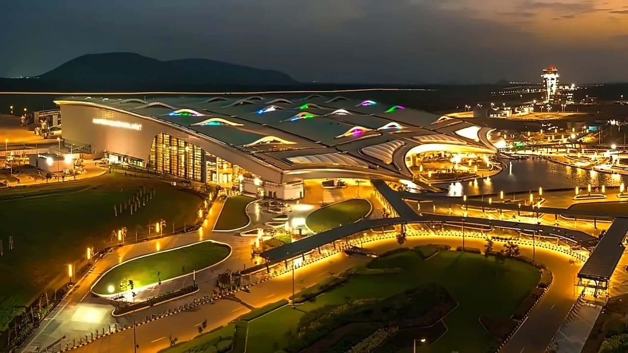 PM Modi inaugurates ₹5,000-crore Andhra Pradesh airport as India's capacity crosses 580 million