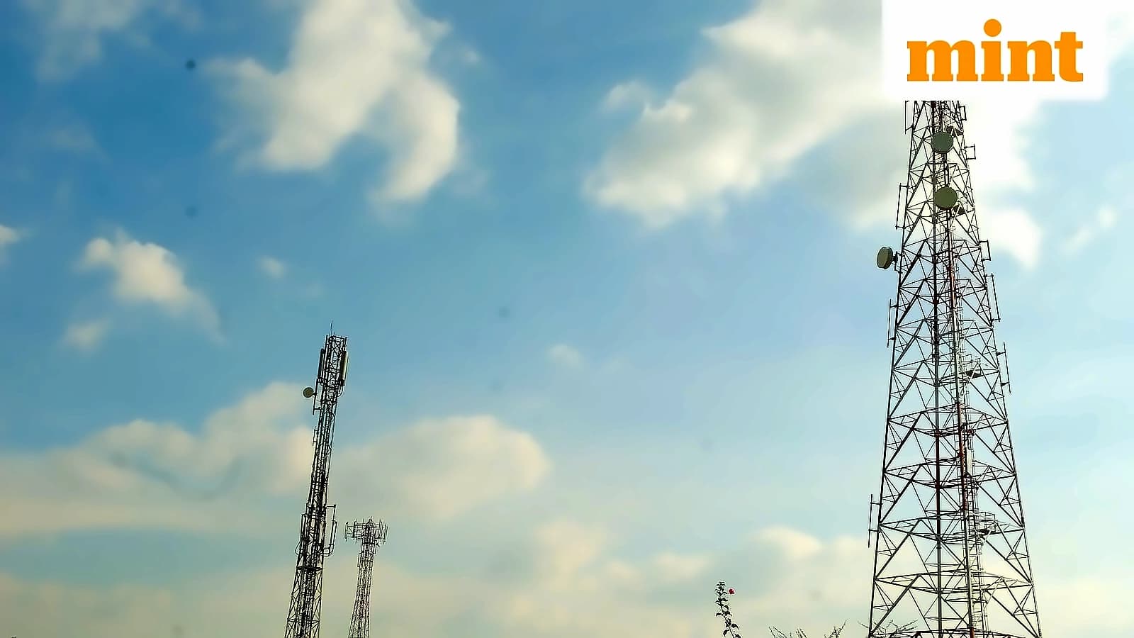 Power outages, diesel hikes threaten India's telecom sector amid electrical equipment growth