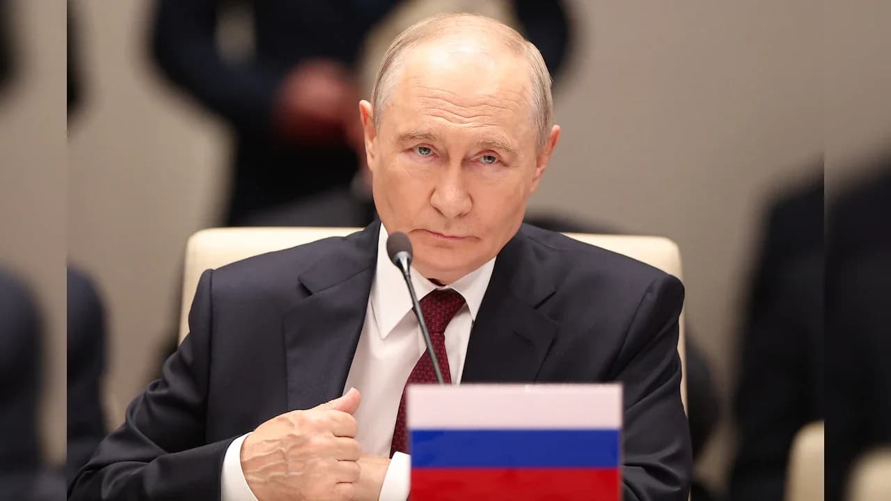 Putin Meets US Envoys at Kremlin as Ukraine War Talks Resume