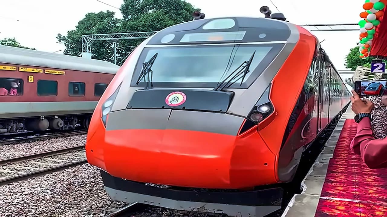 Railway's 40-year-old ticket booking system gets August overhaul