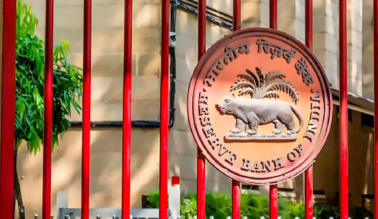 RBI Deputy Governor calls for empowered Internal Ombudsmen