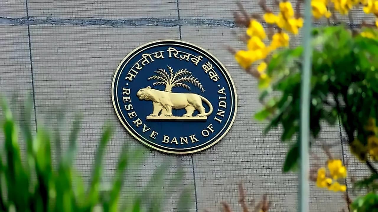 RBI draft rules to standardise loan spreads across banks, NBFCs