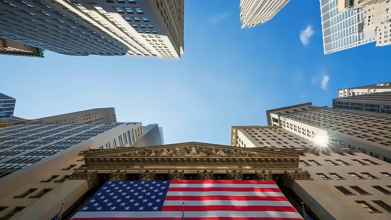 RBI Rate Hike to 5.5% Pushes Indian Investors Toward US Stocks
