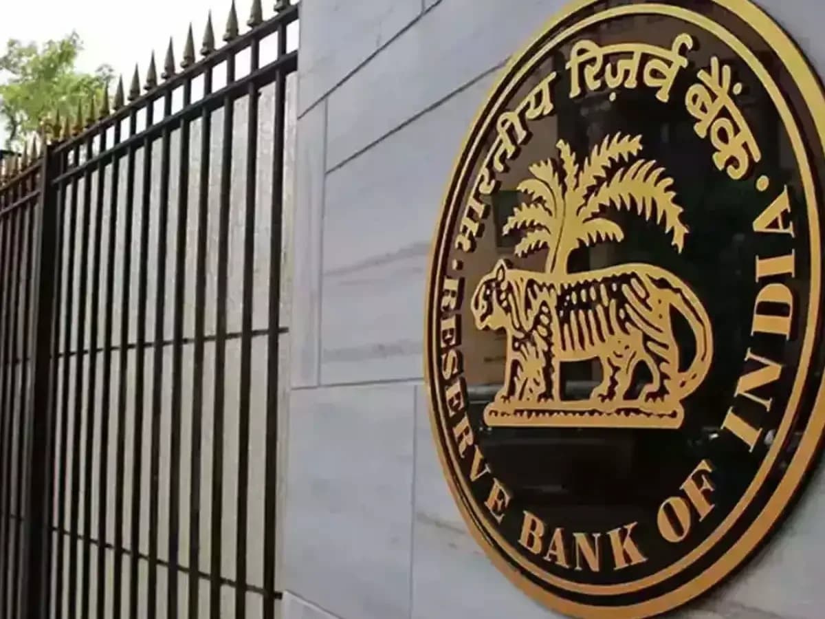 RBI eases forex rules, monitors short-term FDI fluctuations