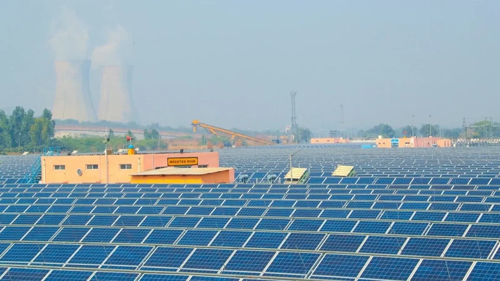 Renewable energy stocks surge on June 9 amid sector optimism
