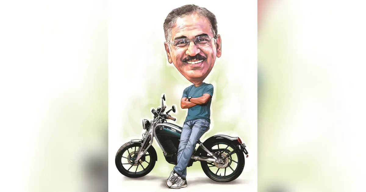 Royal Enfield CEO Rides Electric Flying Flea C6 in Chennai