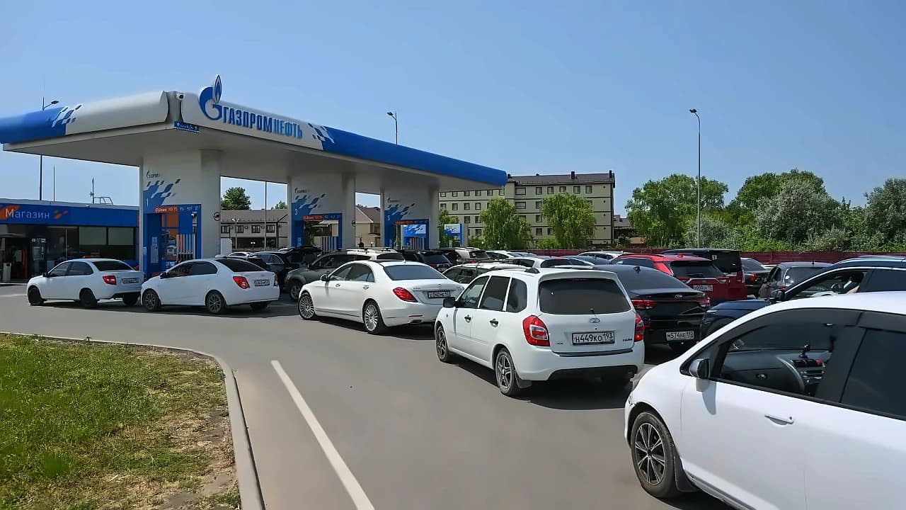 Ukraine Attacks Spark Fire at Ufa Refinery, Worsening Russia's Fuel Crisis