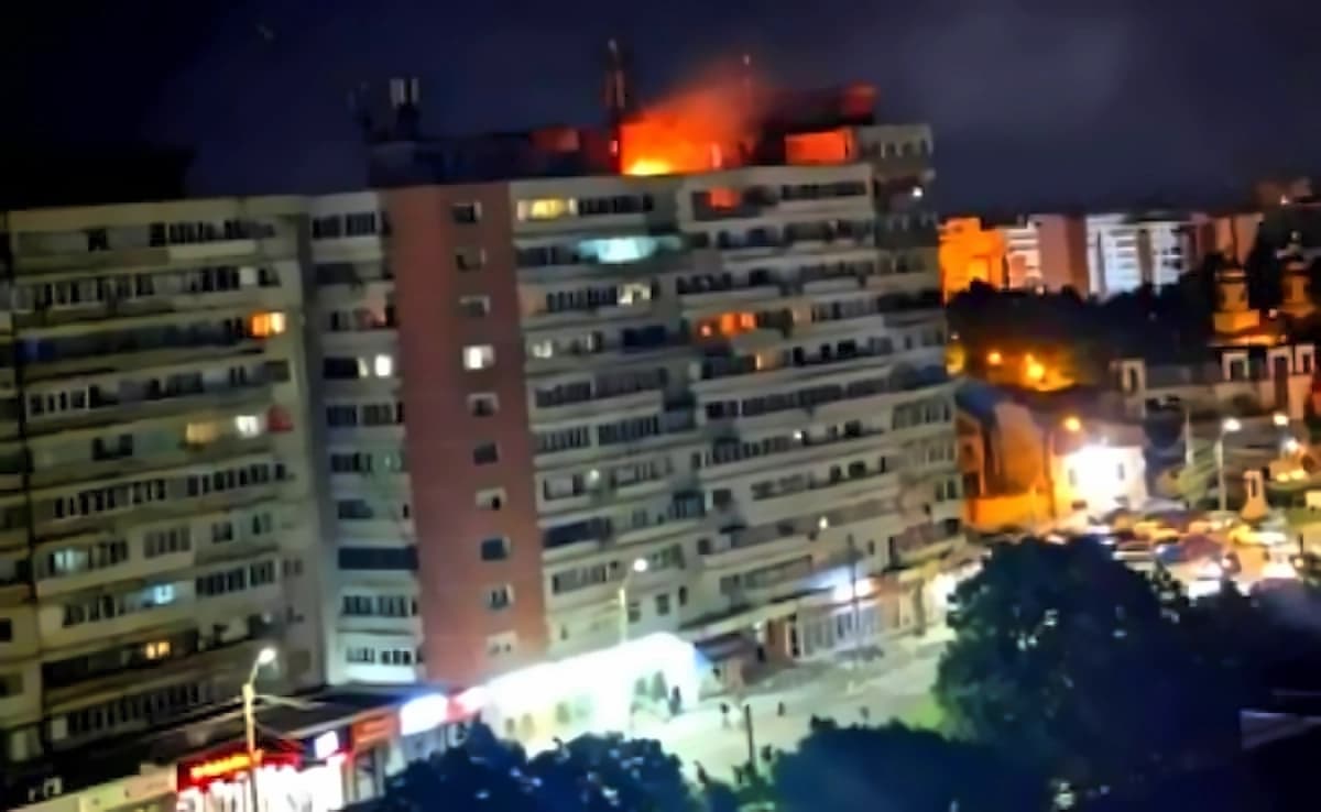 Russian Drone Hits Romanian Building, NATO Calls for Anti-Drone Aid