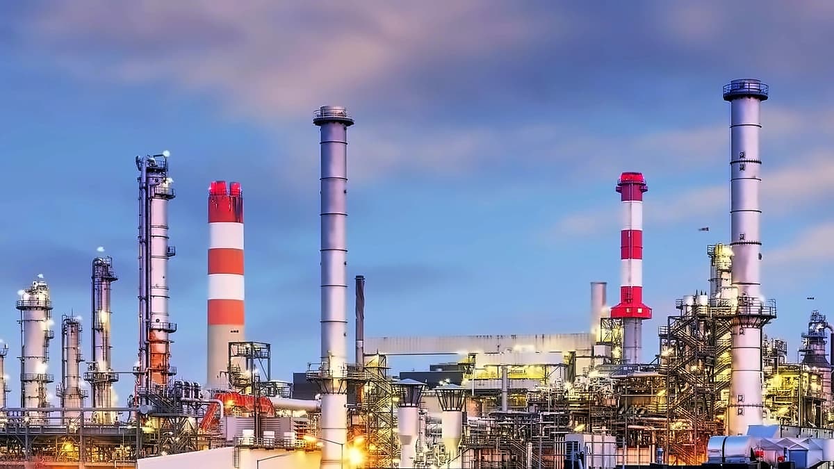 Russian port disruptions threaten India's refinery operations