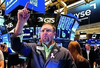 S&P 500, Nasdaq Hit Record Highs After Strong Earnings Week