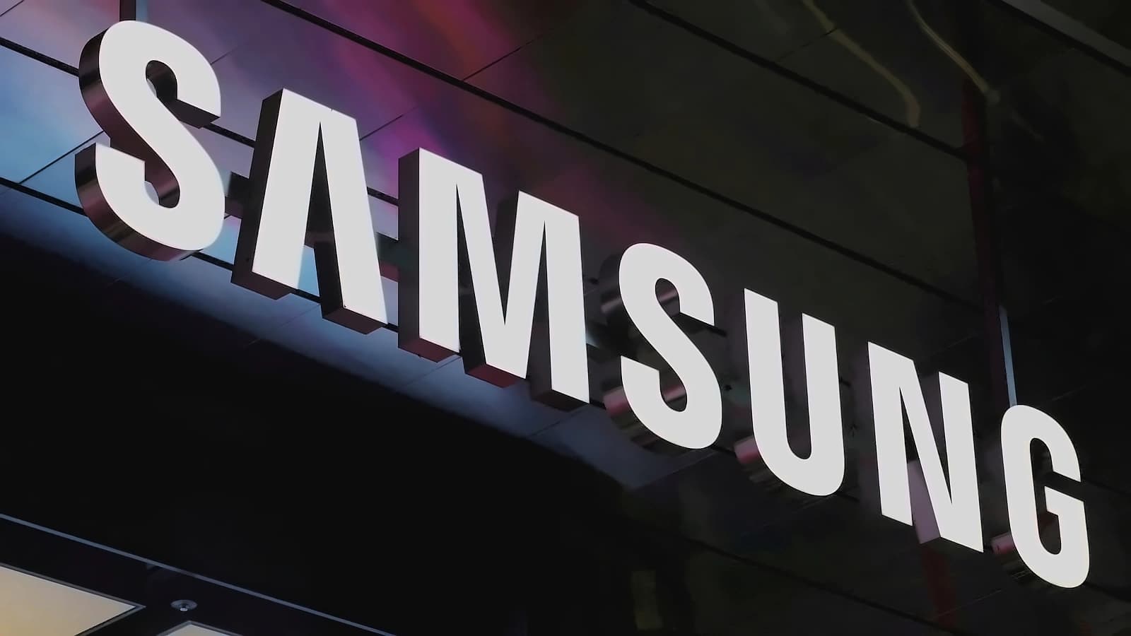Samsung shares crash 7% despite record ₹89.4 trillion profit amid AI fatigue