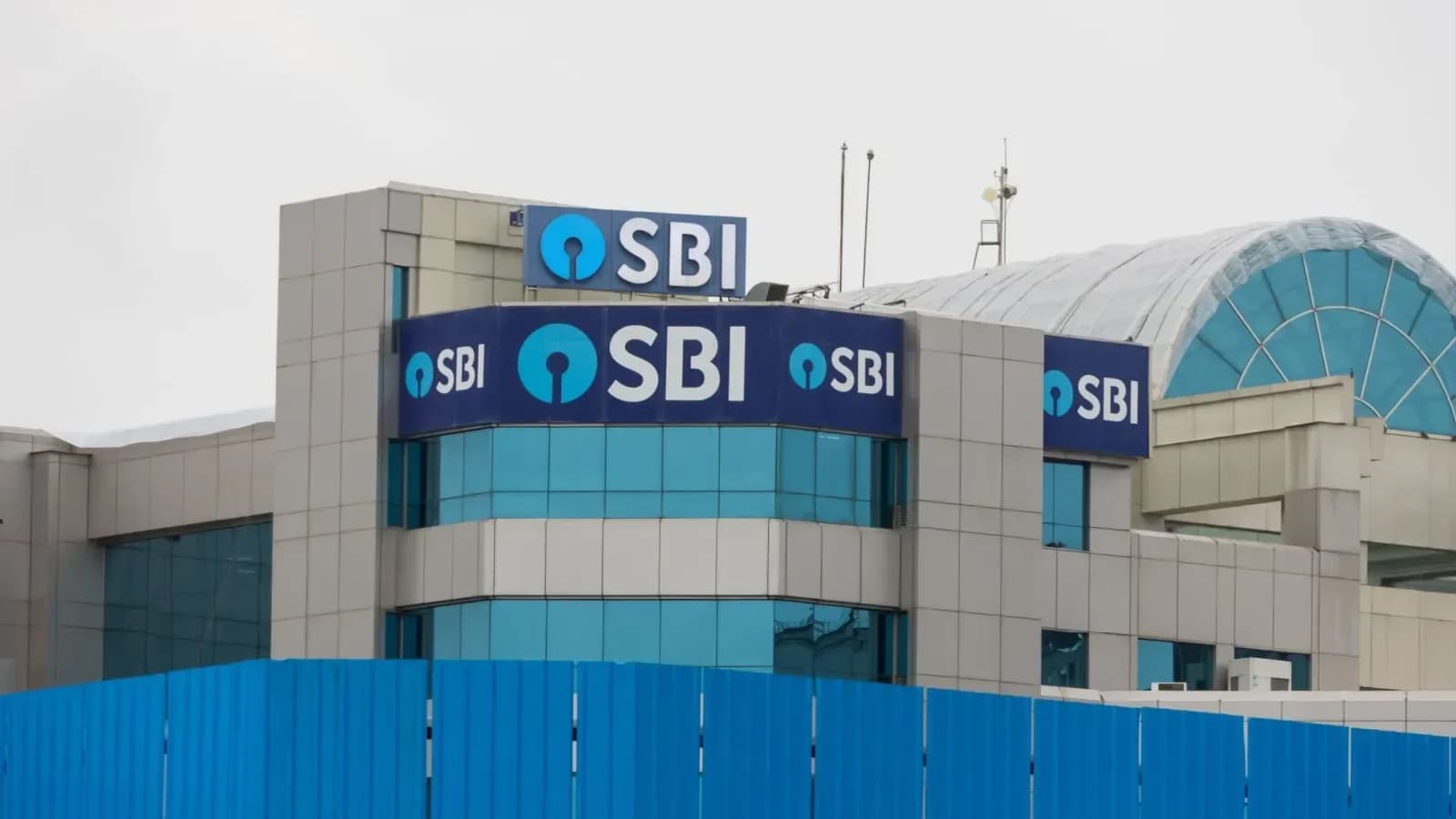 SBI strike deferred: Bank confirms normal operations for May 25-26