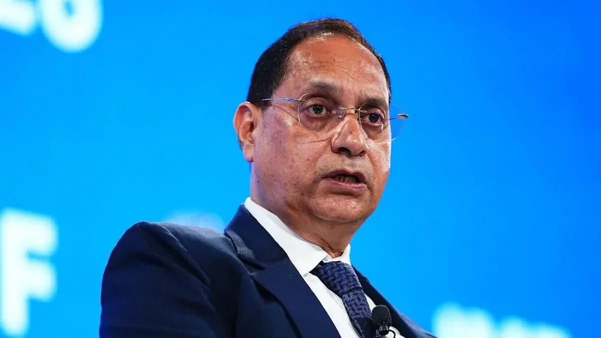 SEBI Chief: India Emerges as Resilient Global Capital Hub