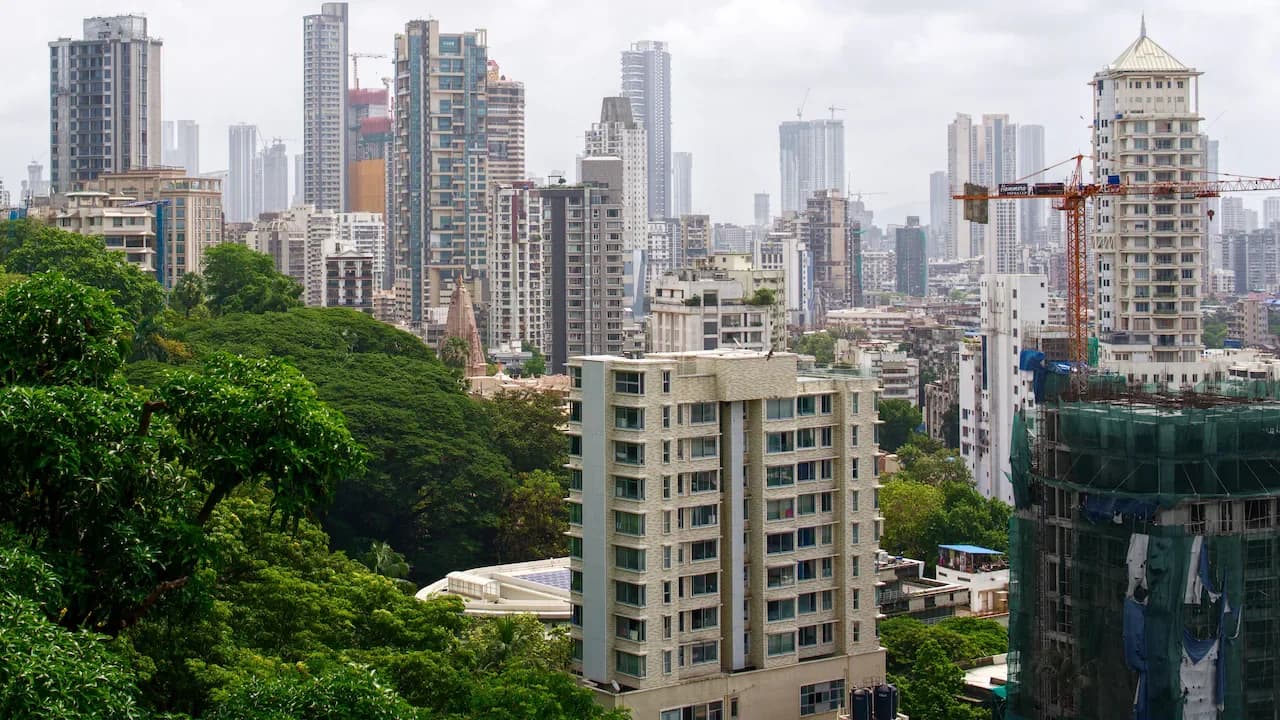 Signature Global Q2 Sales Drop 9% to ₹1,830 Cr Amid Gurugram Slowdown
