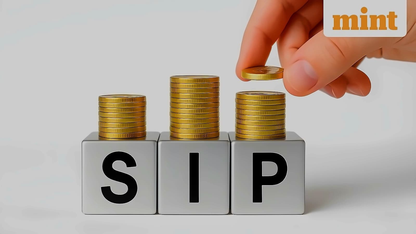 SIP Delays Cost ₹5 Cr Corpus: 30-Year Investment Analysis