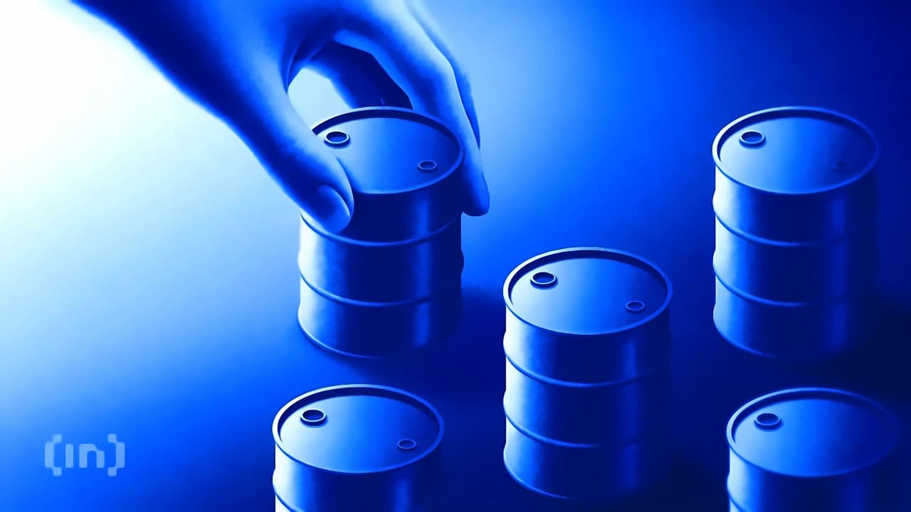 Oil Prices Drop 6% Weekly Despite Iran-Oman Hormuz Deal Progress