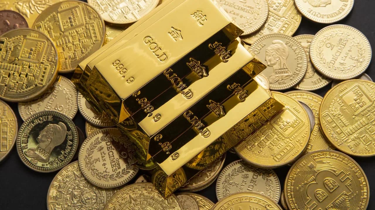 Gold Loan Boom: Tata Capital, Aditya Birla, Godrej Expand Market