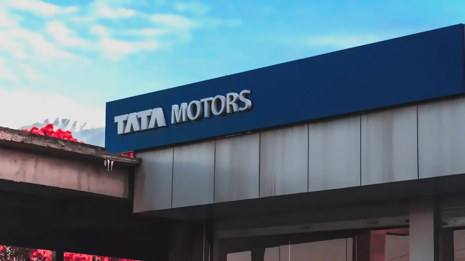 Tata Motors raises Iveco takeover offer to €14.40 per share amid delays