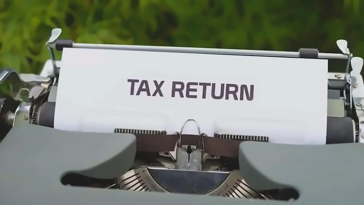 ITR Filing FY 2025-26: Key Reasons to Wait Until Mid-June