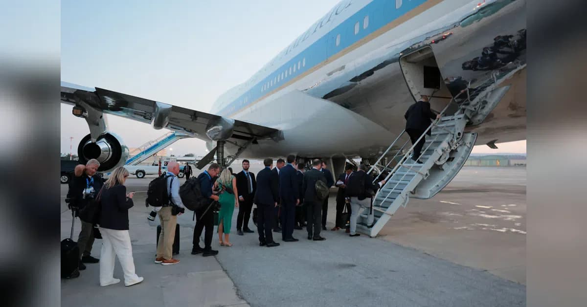 Trump swaps Qatari jet for old Air Force One after Iran strikes