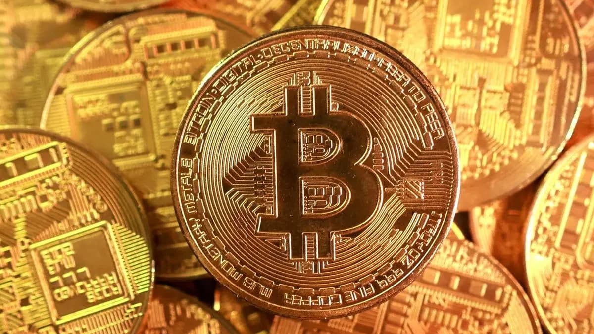 Trump's World Liberty Gets Binance, Tron Backing Amid Iran Links