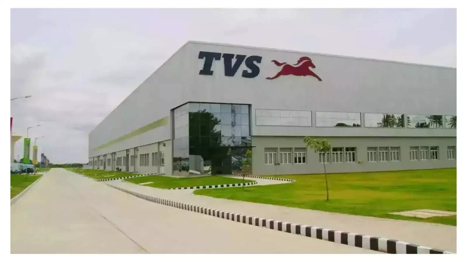 TVS Motor Q4 profit jumps 19% YoY to ₹772 cr, analysts mixed