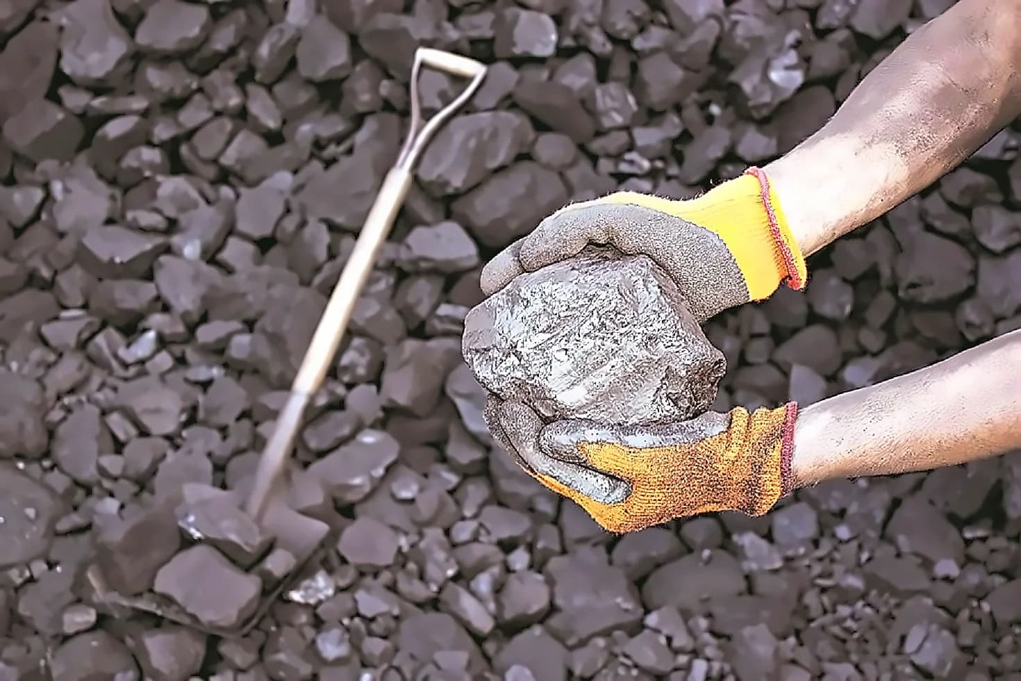 UP's 973-mt coal block remains idle for 10 years: Coal Ministry