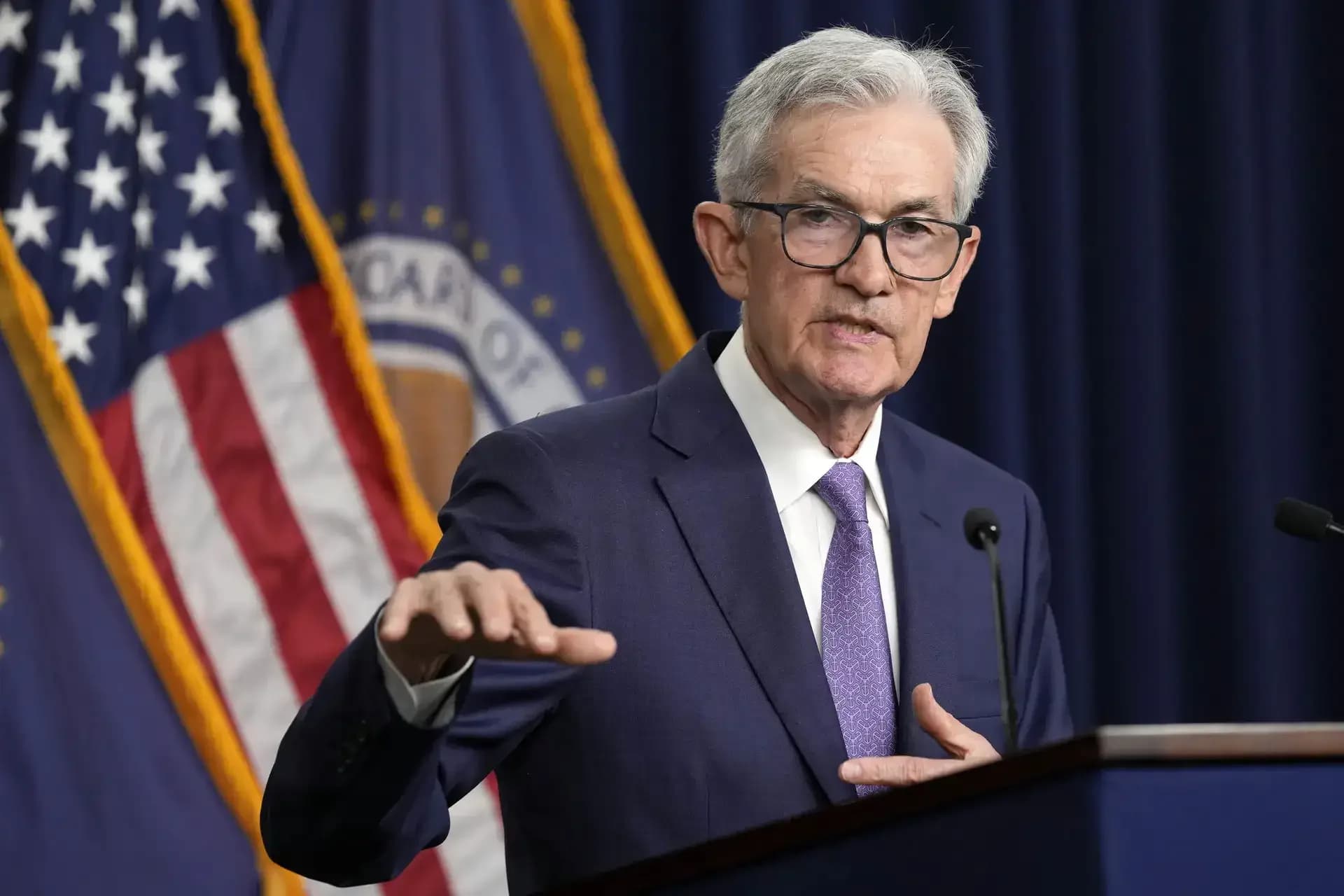 Fed Holds Rates as Oil Shock Lifts Inflation to 3.5%