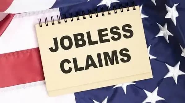 US Jobless Claims Drop to 215K, Signal Labor Market Resilience