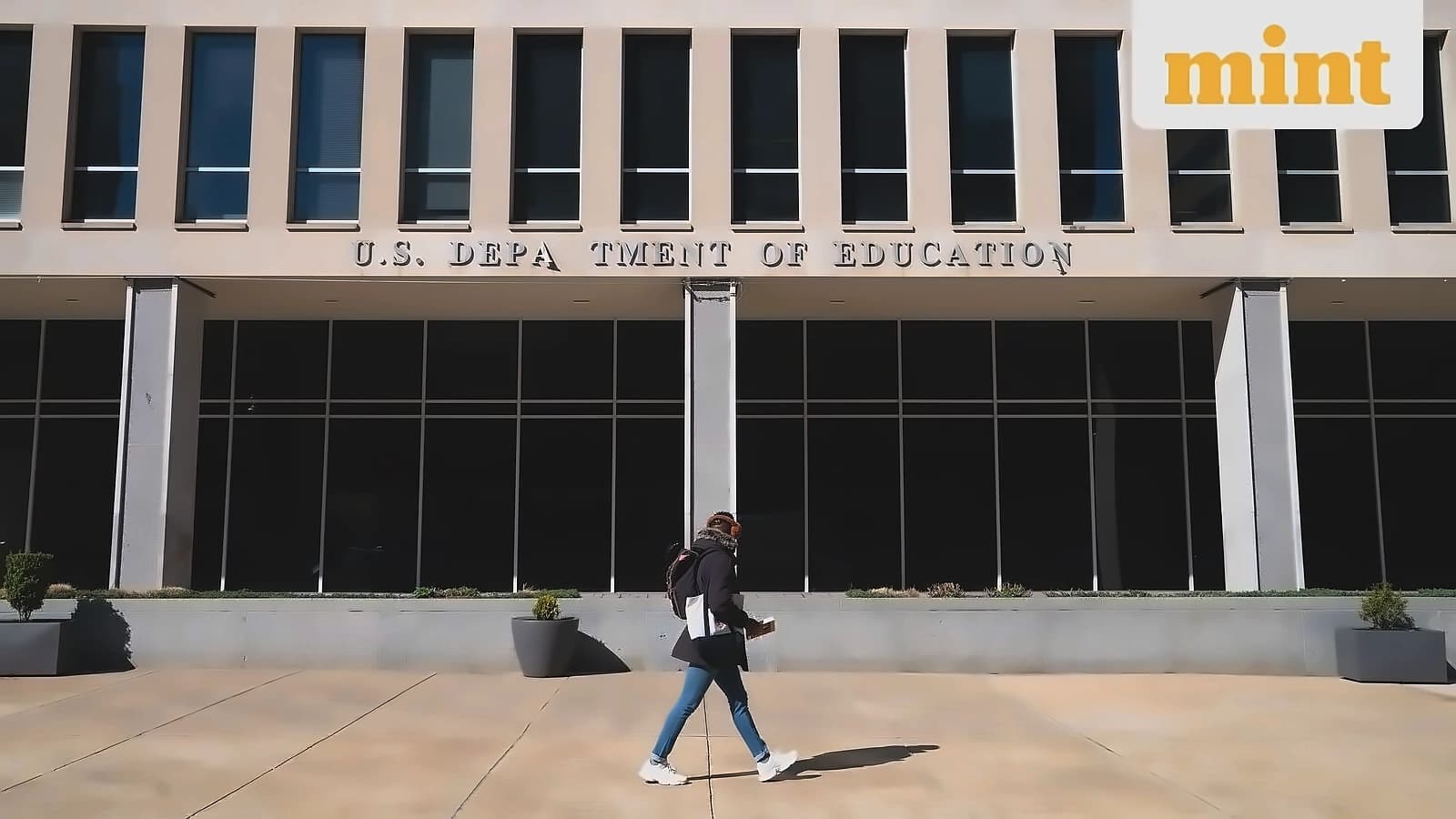 US Transfers $1.7T Student Loan System to Treasury Department