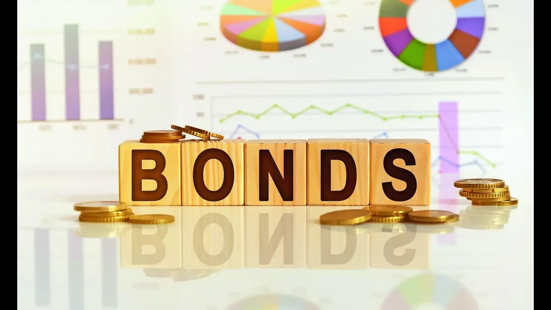 US Treasury yields retreat as UBS expects further decline despite volatility