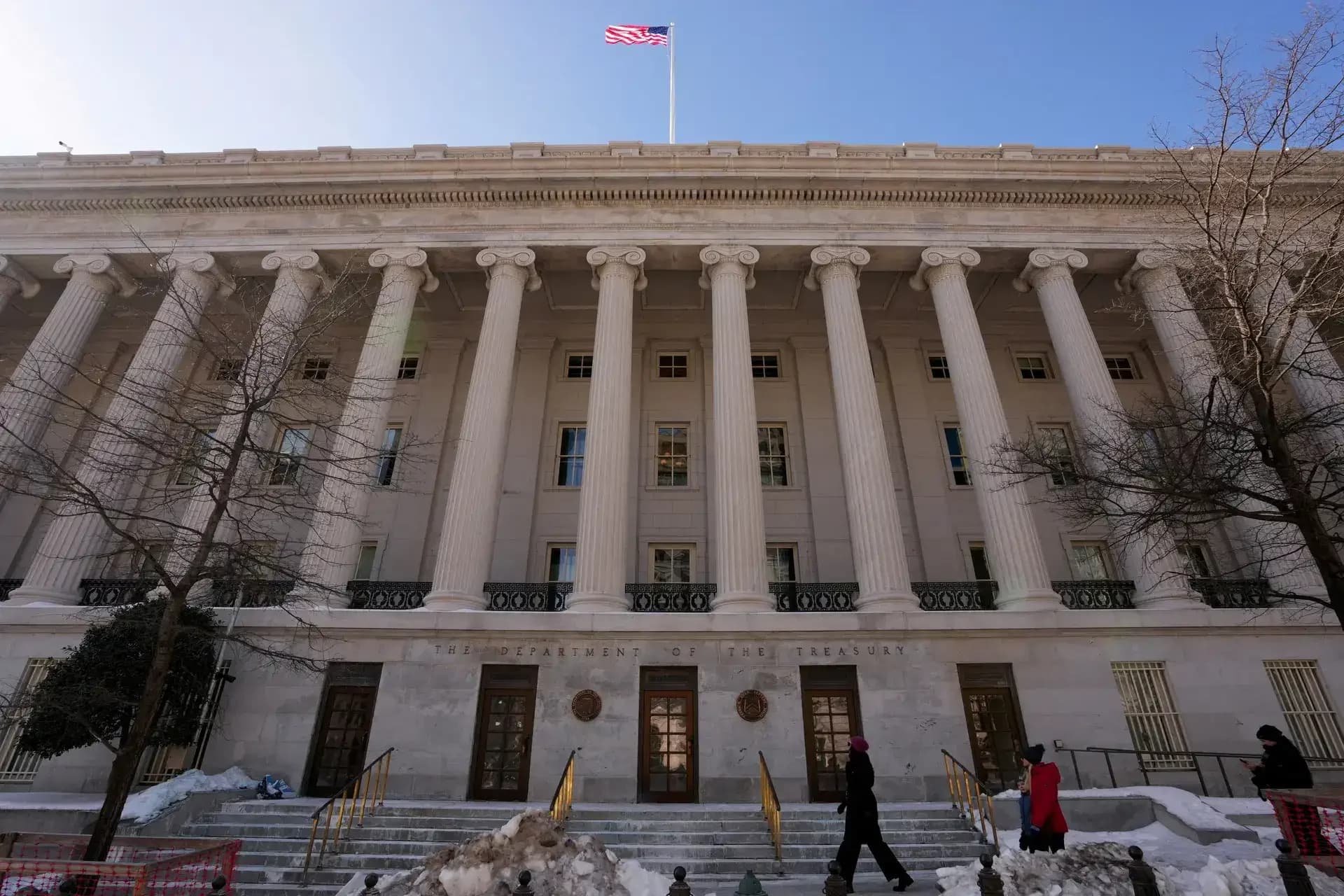 Global Bond Yields Hit Multiyear Highs as US Treasuries Hit 20-Year Lows