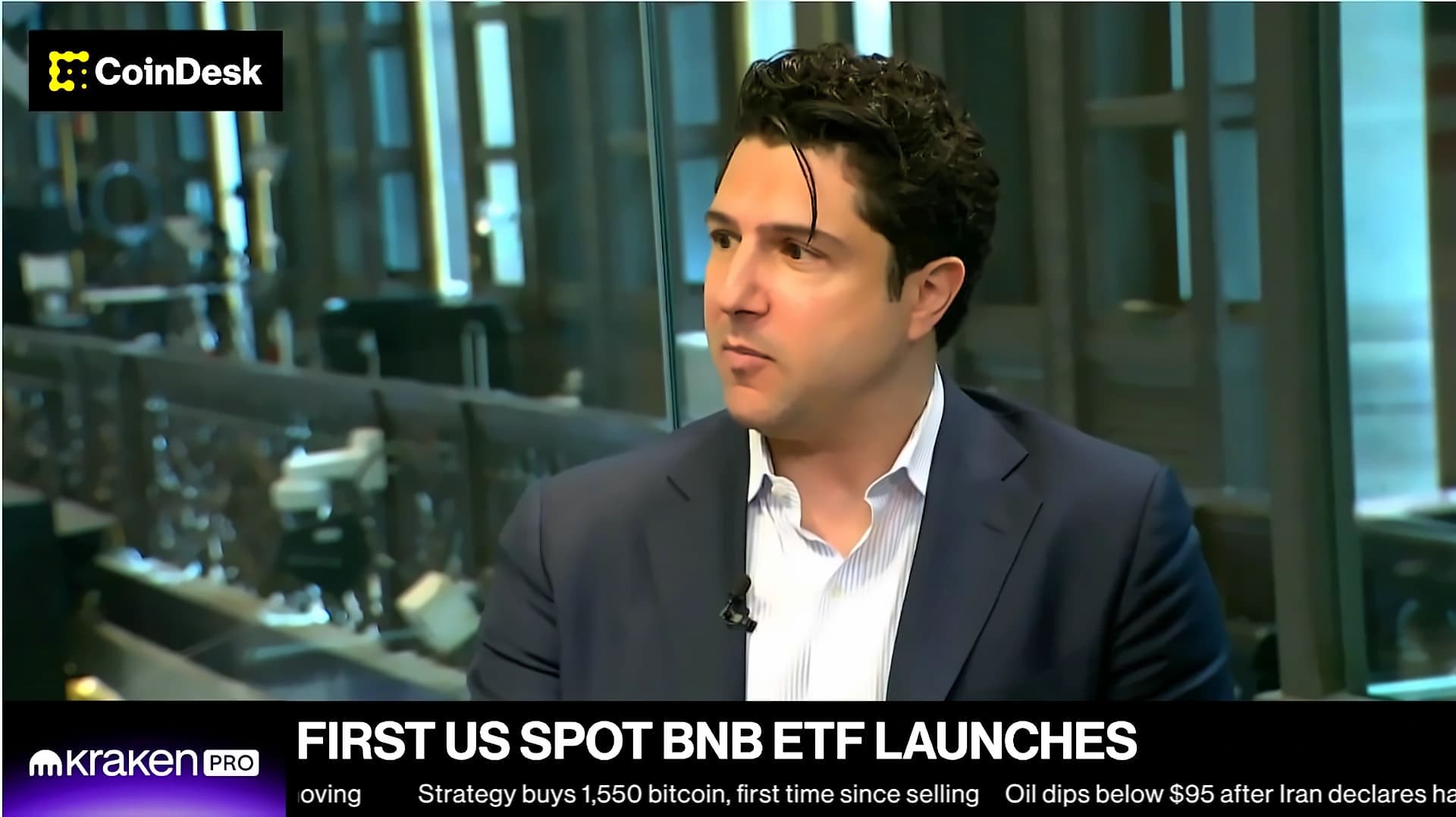 BNB ETF Momentum Builds as VanEck and Grayscale File Updates