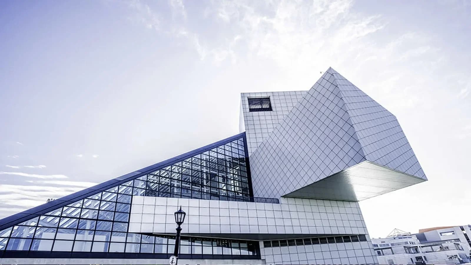 Vedanta Aluminium Q1 profit jumps 3x to ₹5,629 cr, declares ₹8 dividend
