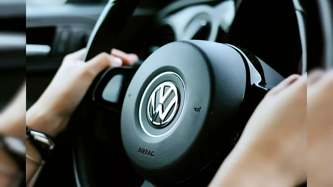 German Auto Workers Protest After VW Profit Warning Triggers Industry Crisis