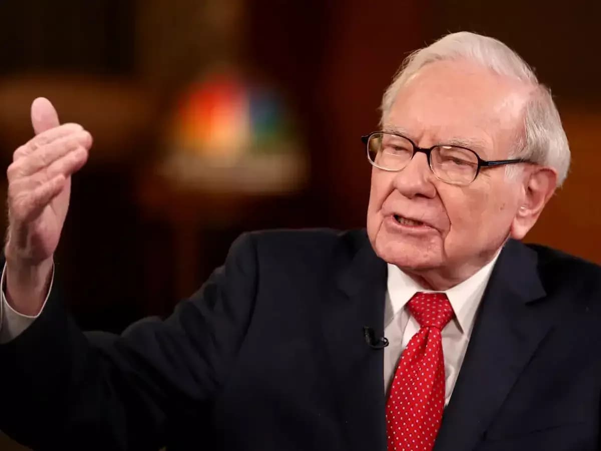 Warren Buffett's Investment Philosophy: From GEICO Visit to Value Investing