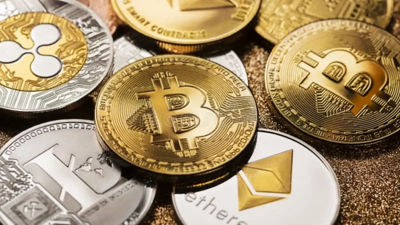 XRP exchange reserves hit 7-year low as ETFs absorb nearly 1B tokens