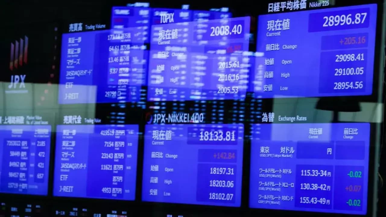 Zhongji Innolight shares fall 8% in Hong Kong debut after record $6.8B IPO