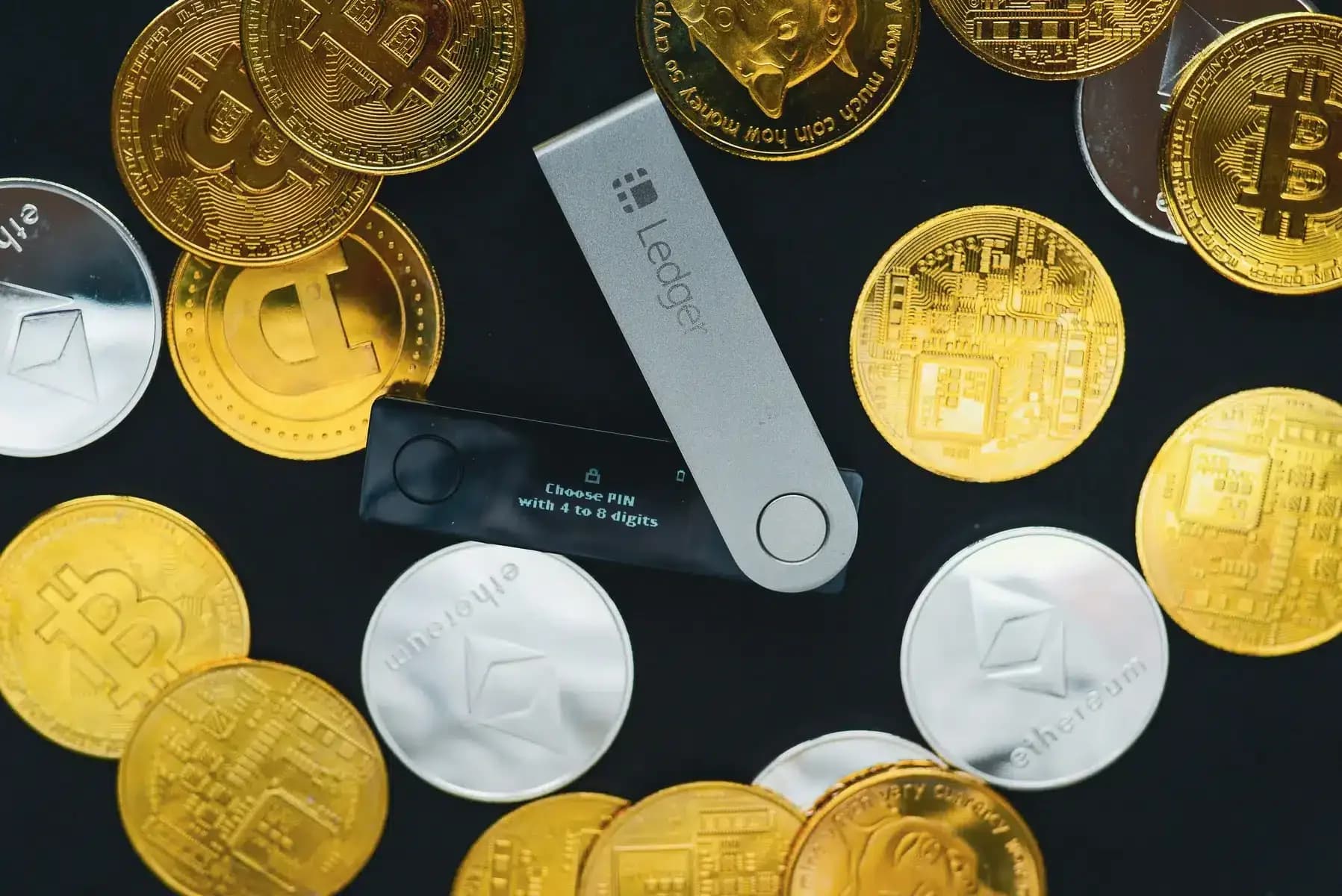Robrey UK Crypto Robbery: Violent Attack Highlights Physical Security Risks